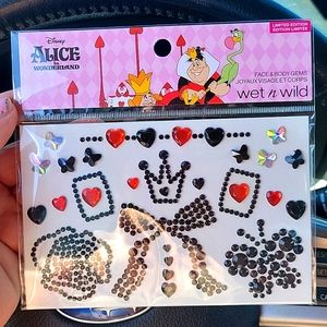 Alice in Wonderland Wet n Wild Face& Body Gems - Yes, Your Majesty 1115877